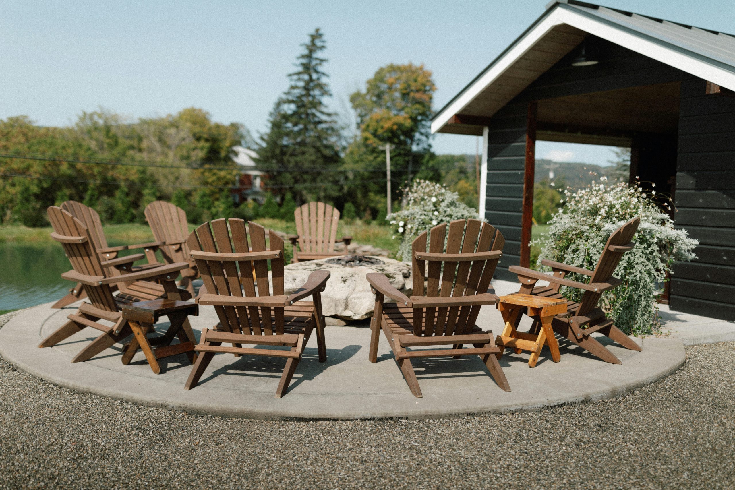 SUUNYN Patio Bar Set
